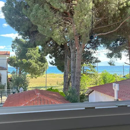 κ & μ House By The Sea Nea Iraklia