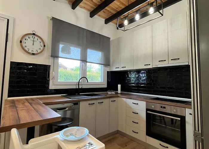 κ & μ House By The Sea Nea Iraklia